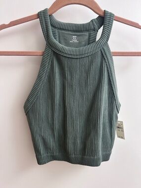 NWT Aerie Real Good Ribbed Dark Green Cropped Tank. Size Med. Sleeveless Hi Neck
